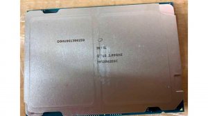 Alleged Intel Sapphire Rapids Xeon Processor Image Leaks, Dual Die Madness Showcased