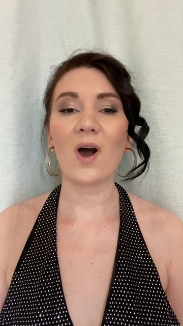 Ирина Саяхова 
