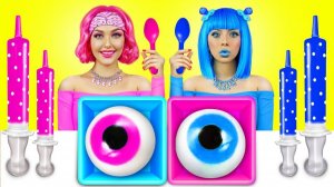 РОЗОВАЯ VS СИНЯЯ ЗАГАДОЧНАЯ КОРОБКА ЧЕЛЛЕНДЖ! Кто последний перестанет есть