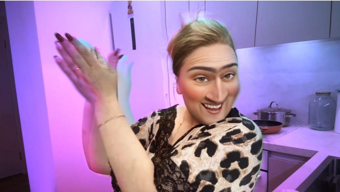 НЕ ЖАЛУЮСЬ НА СВОЮ БОЛЯЧКУ 🤗 И ВАМ НЕ СОВЕТУЮ 😣 СЛУЧАЙ В АВТОБУСЕ 😳