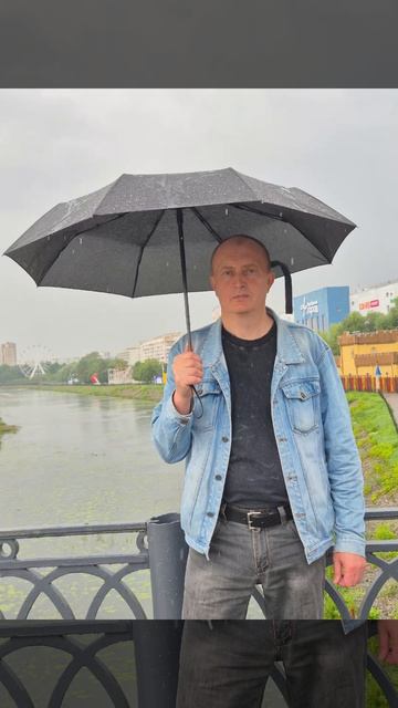 Что скрывает ложь 
Стихи: Владимир Курочкин 
Музыка, исп: Пётр Гладких