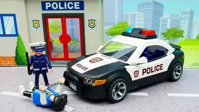 Мультики про машинки - мультики для детей с игрушками Плеймобил полицейская машинка - Дина