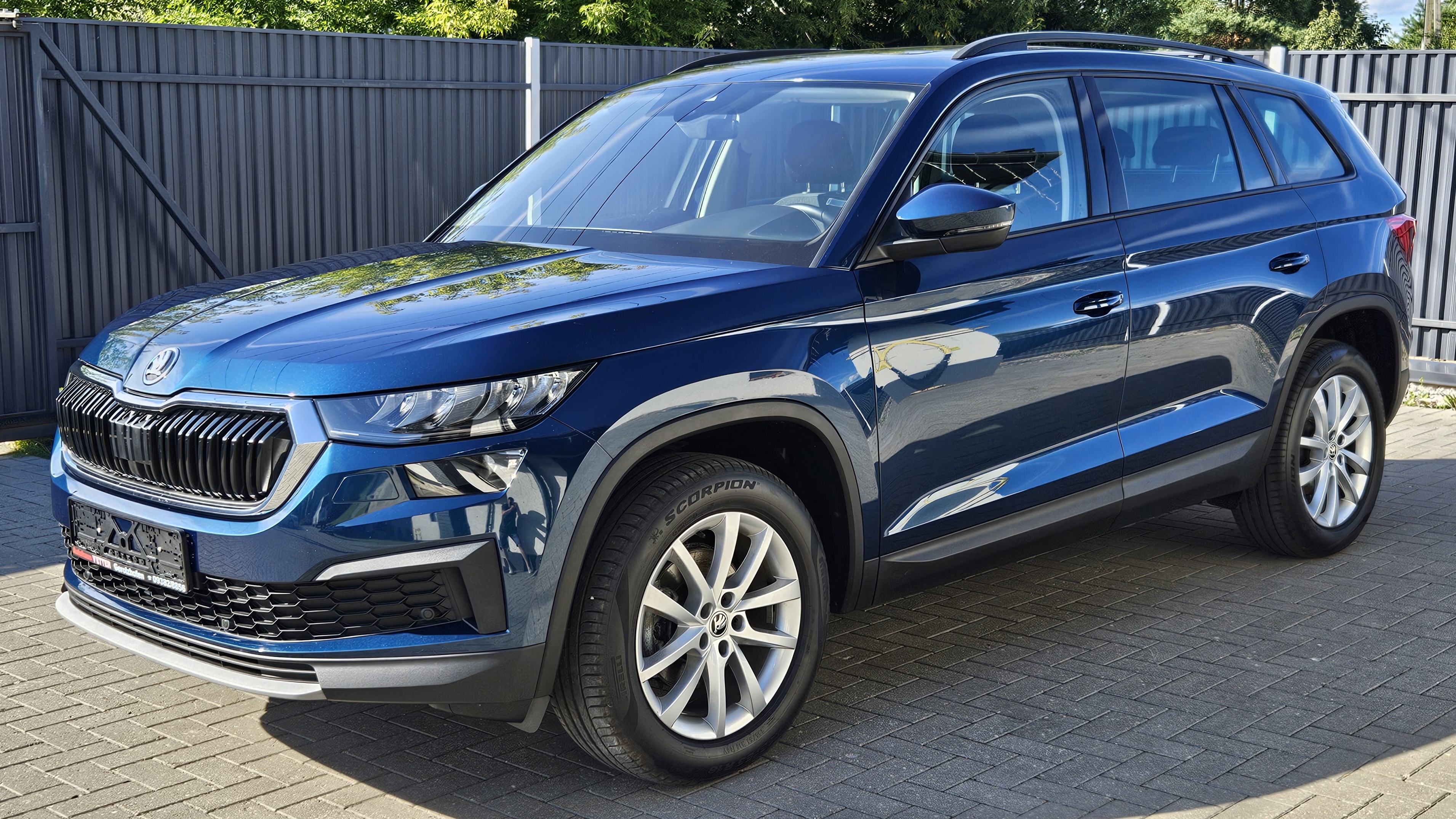 Skoda Kodiaq 1.5 TSI 2022! Бензин 150 Hp 6МКПП FWD. Панорама, камера, подогревы, фаркоп, АСС и т.д.