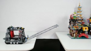 ПРОБУЕМ ПРОНИКНУТЬ В ЦАРСТВО ЛЕГО- СТРОИМ КАТАПУЛЬТЫ И ТАНКИ. LEGO CITY!