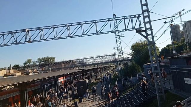 Еду в Москву! По пути встретилась с дочкой.