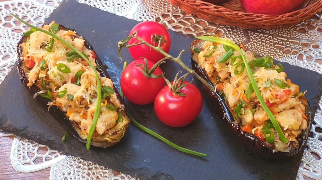 Баклажан с курицей по мотивам 