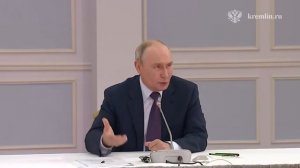 Силовики победили Кремль? Зачем Путин уехал в Сибирь? Дворец в Геленджике — цель ВСУ?