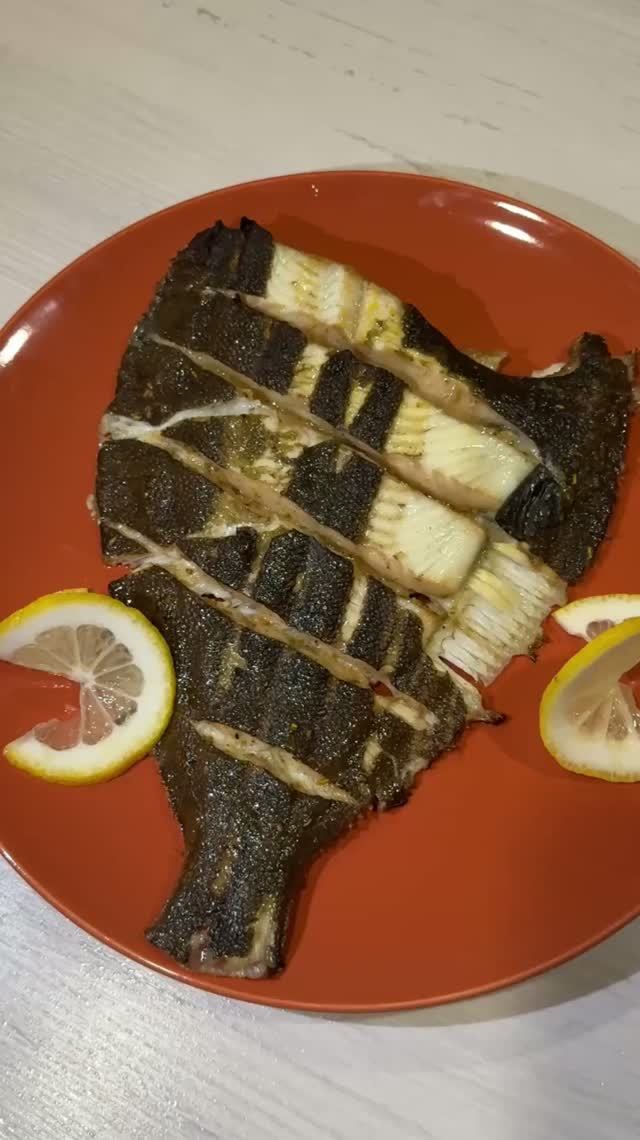 Камбала на гриле 🔥Вкусно, просто и бюджетно 👍 #рыба #камбала