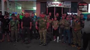 “Человек, находясь в отпуске, погиб вот здесь, не погиб на войне, а погиб вот здесь”.