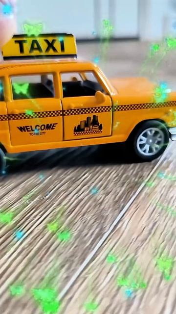 Игрушечные машинки-такси 🚕🚖
