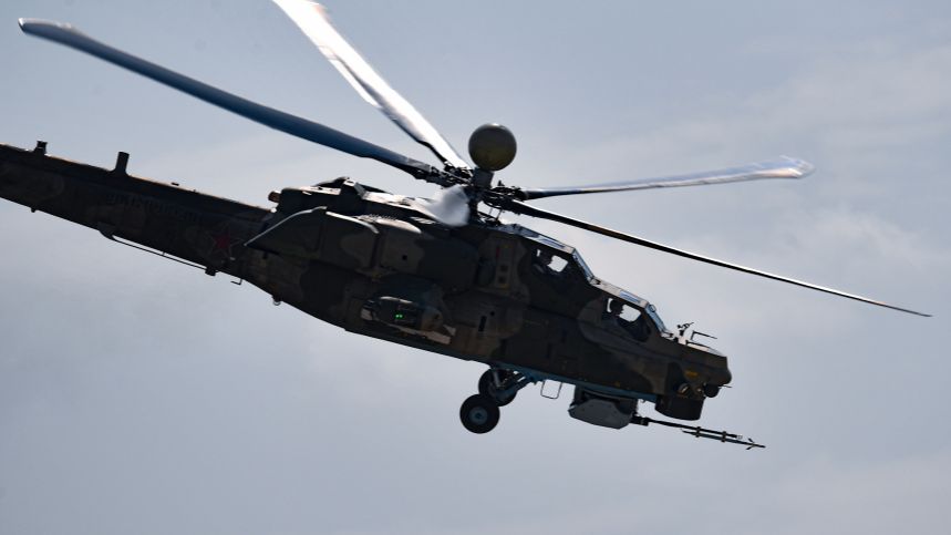 Вертолет Ми-28нм на боевом задании. Лучшее видео из зоны СВО