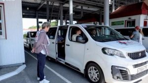 Москва и Киев провели обмен гражданскими в Белоруссии, сообщает Белта.