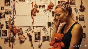 STRONG (I Never Asked To Be) — ALVA VINTER | Гипнотический гимн в стиле нордик-поп