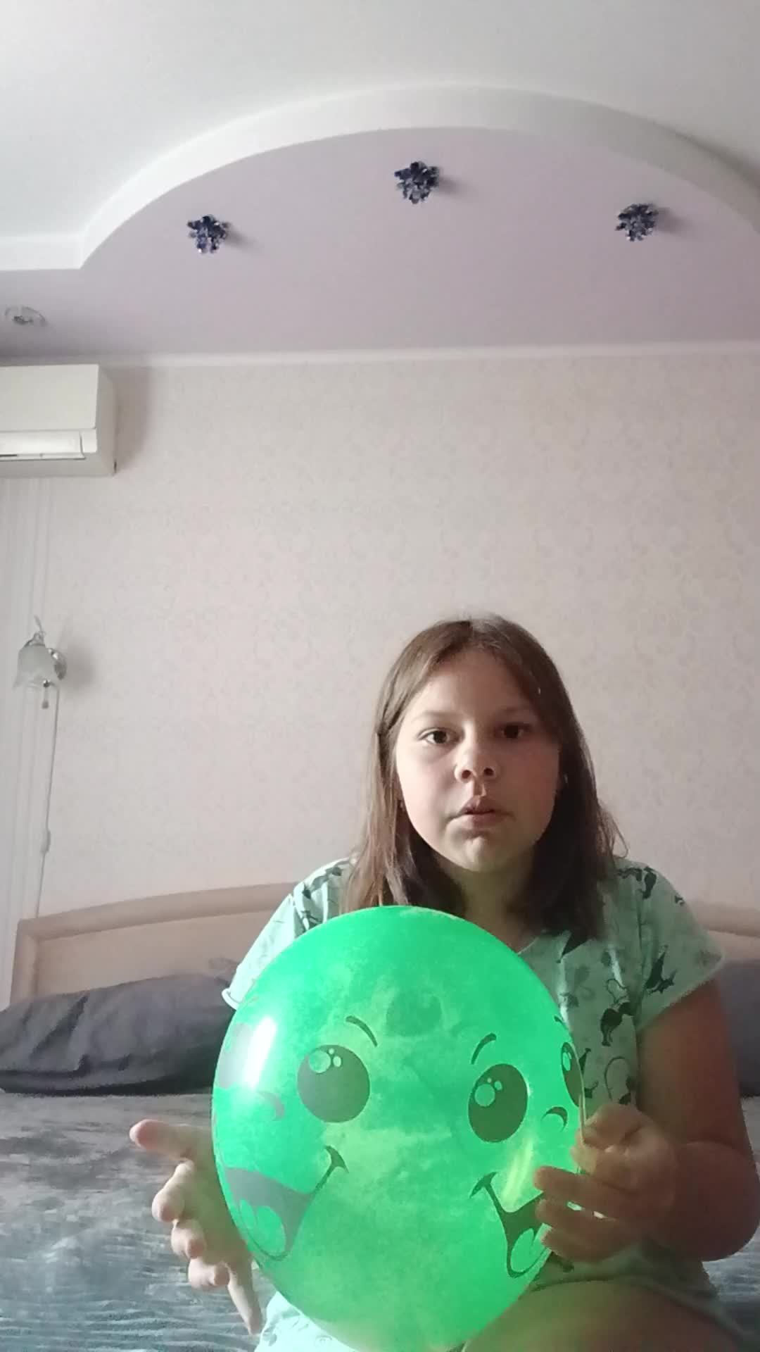 вика ви