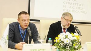 Хазин и Демура. Что важнее политика или экономика?