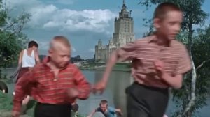 📽️Немного красоты в ленту: советская Москва из фильма «Старик Хоттабыч»

На кадрах столица в 1950 г