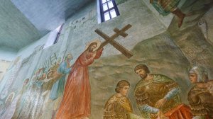 Вечернее богослужение с великим славословием. Изнесение Честных Древ Животворящего Креста Господня