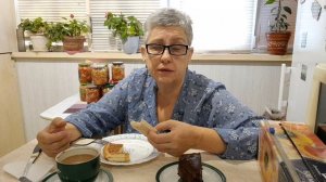 Завтрак в России!«Много ли человеку надо?»