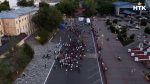 Элистинцы пробежали кросс вместе с Алексеем Смертиным