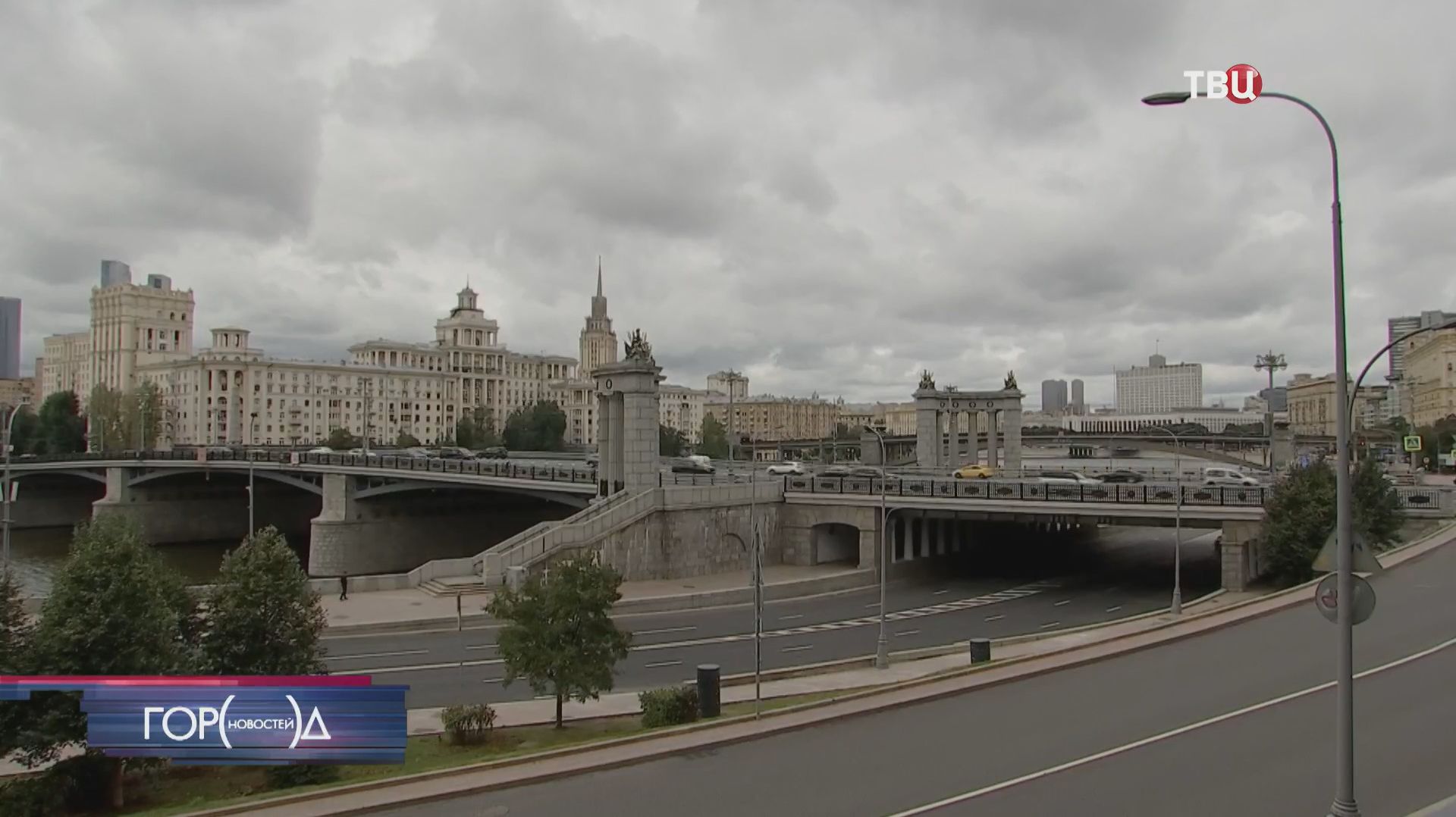 После осеннего холода в Москву вернется летнее тепло