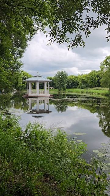 На реке Нагольненский Колодезь, село Красниково, Курская область