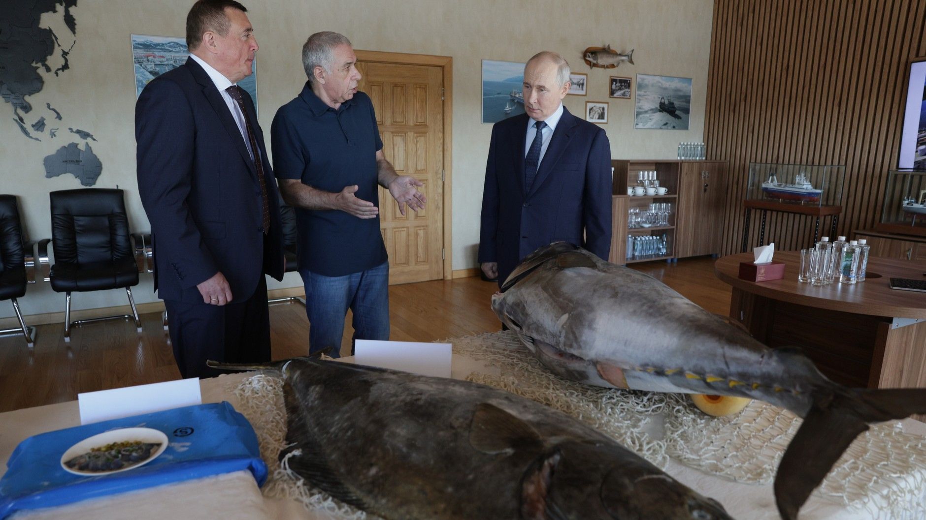 Владимир Путин посетил остров Итуруп, Сахалинская область, 13 августа 2026 года