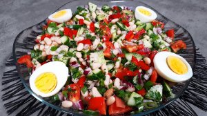 Это так вкусно, что хочется готовить очень часто ! Простой и быстрый рецепт салата !