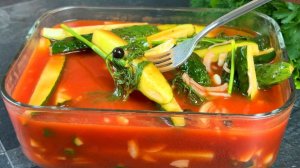 Боже, как вкусно! Я всегда буду так готовить! Просто залейте огурцы ТОМАТНЫМ СОКОМ!Закусочные огур