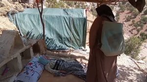 36ч.Возвращение жестокого отца: ссора с бедной женой в кочевых горах.