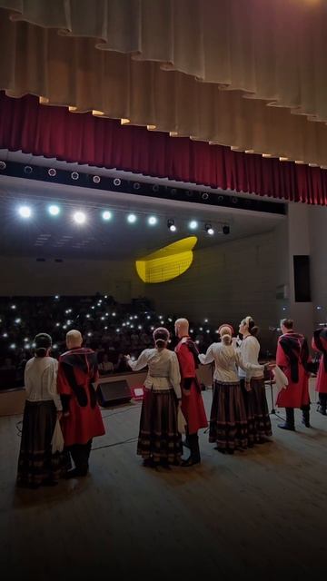 Спасибо вам, дорогие и любимые зрители! ❤️
