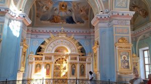 Иностранные студенты восстанавливают храм в Старице