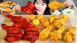 Мукбанг - курица и острая лапша и сырные закуски - острый вкус