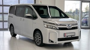 Продажа Toyota Voxy, 2018 год в Абакане | НП АВТО