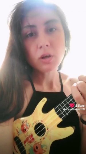 А-ля Монеточка,только Анночка ГАННОЧКА.