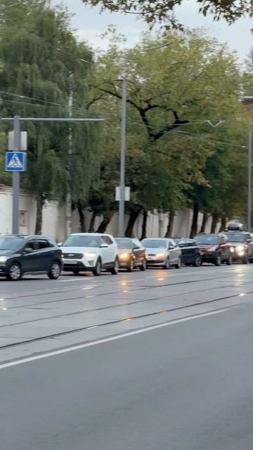 На заправках в Москве вновь очереди