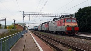 Электровоз ВЛ11М-179Б/180 с грузовым поездом