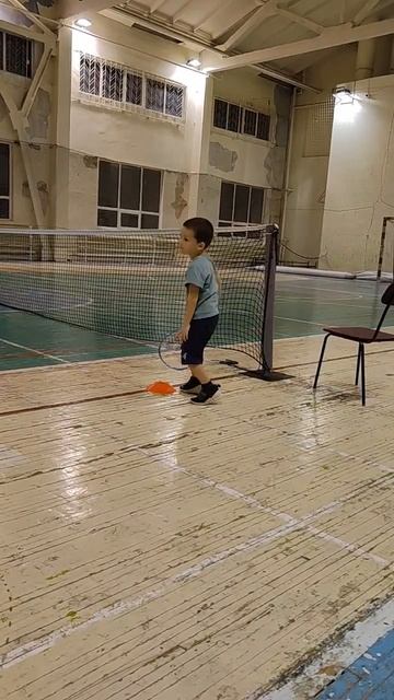 можно и подурачиться в теннисе.