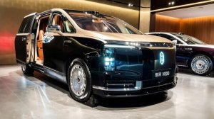 Новый HUAWEI MAEXTRO V800 со встроеной кофемашиной. Полный обзор автомобиля