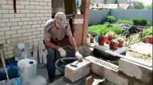 Строим помаленьку.