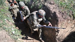 У врага нет шансов прорваться: ВС РФ сжигают технику ВСУ на подступах к Дружковке