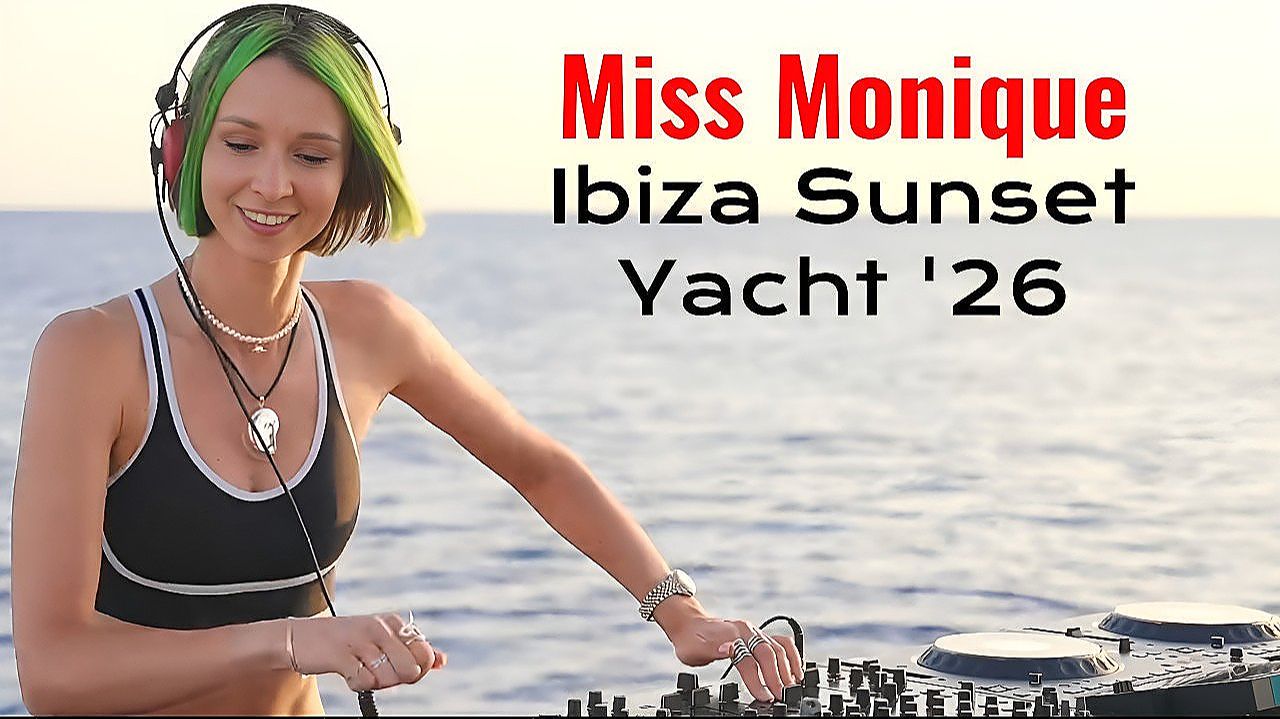 Miss Monique -14-08-26_ Ibiza Sunset Yacht _26(1080P_HD)