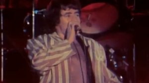 AC/ DC - Show Business (16.06.1975)