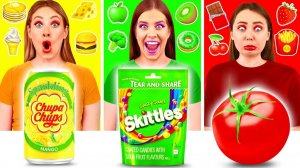 24 Часа Едим Еду Одного Цвета Челлендж # Безумные Ситуации на Кухне от MeMeMe Challenge