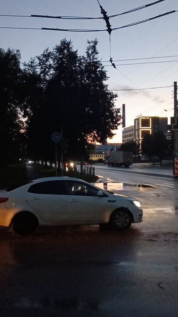 светофор не работает Ферина перекрёсток улиц сельская богородская