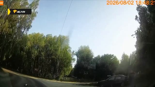 В Новосибирске 17-летний подросток на мопеде разбился насмерть в жестком ДТП