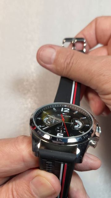 Неподражаемые Tommy Hilfiger ⌚