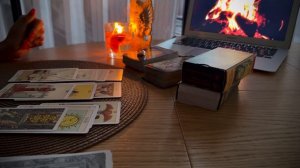 ОН ИСЧЕЗ… думает ли он о тебе???