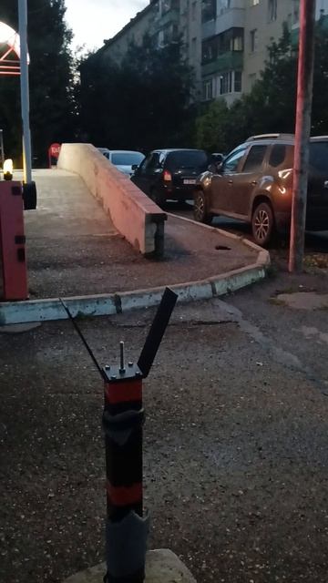 Неугомонный шлагбаум