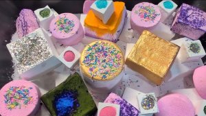 ASMR crush chalk ⚪️🩷🟩⭐️