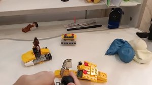 делаю себе тачку 🚘 из лего